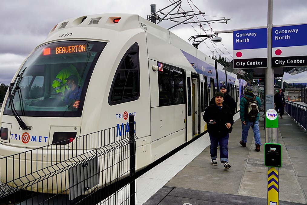 Gateway North MAX Station