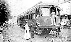 Photo of old interurban at 3rd & Washingtion street in Hillsboro